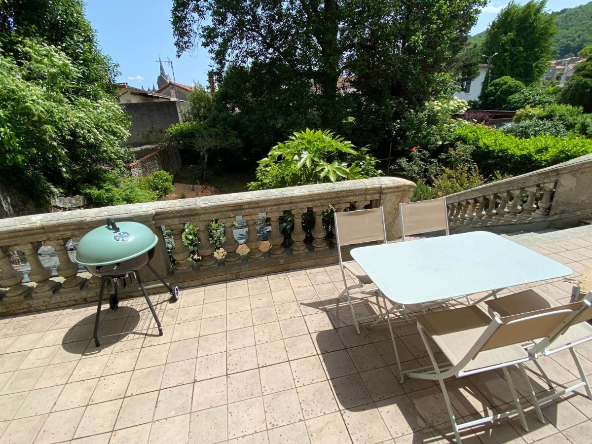 - 2 - Parking Voiture Apartment